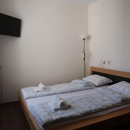 Апартаменти Downtown Studio III Тиргу-Муреш Екстер'єр фото